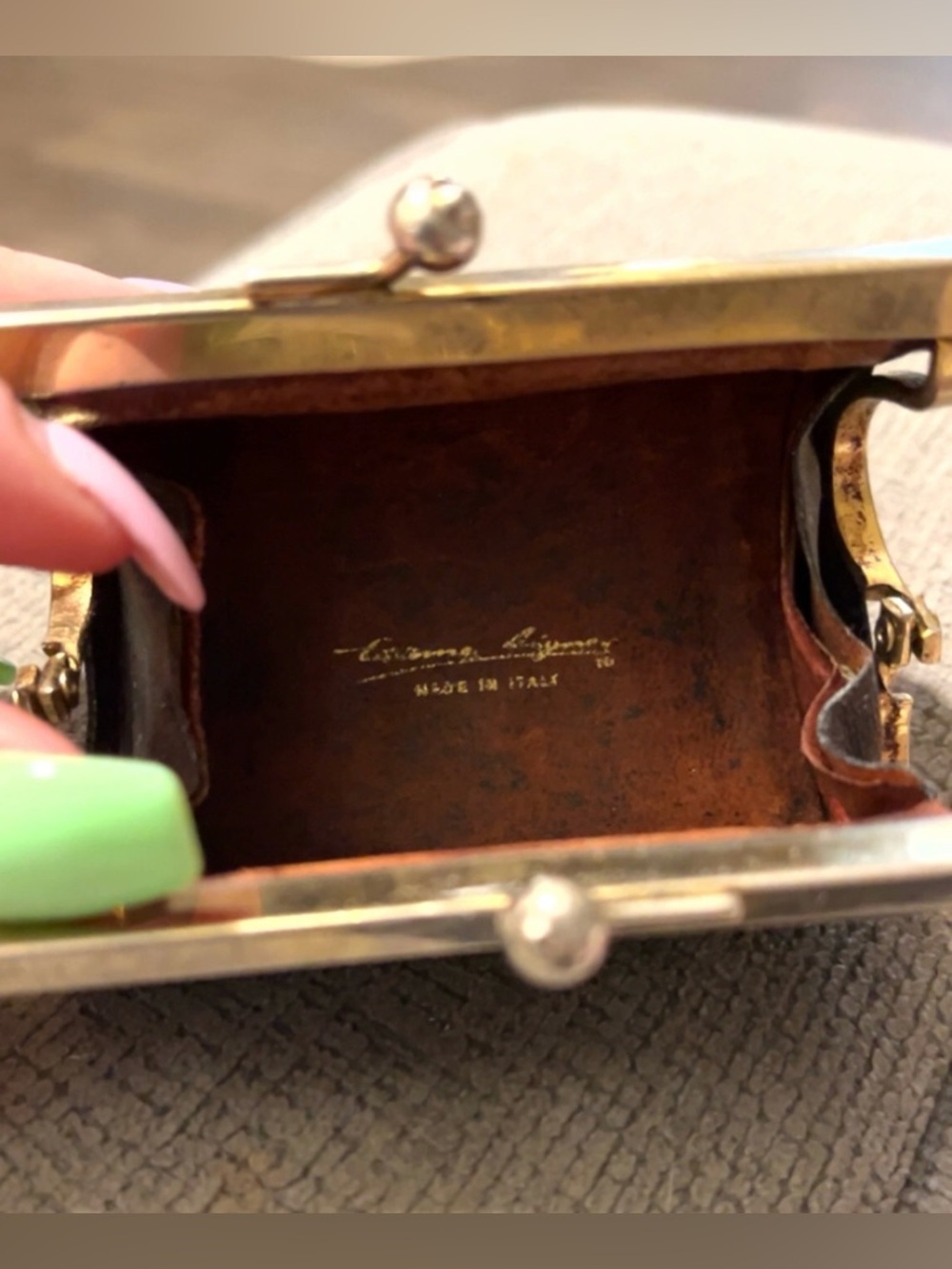 Vintage Etienne Aigner Leather Kisslock Coin Purse Made in Italy - Picture 9 of 11